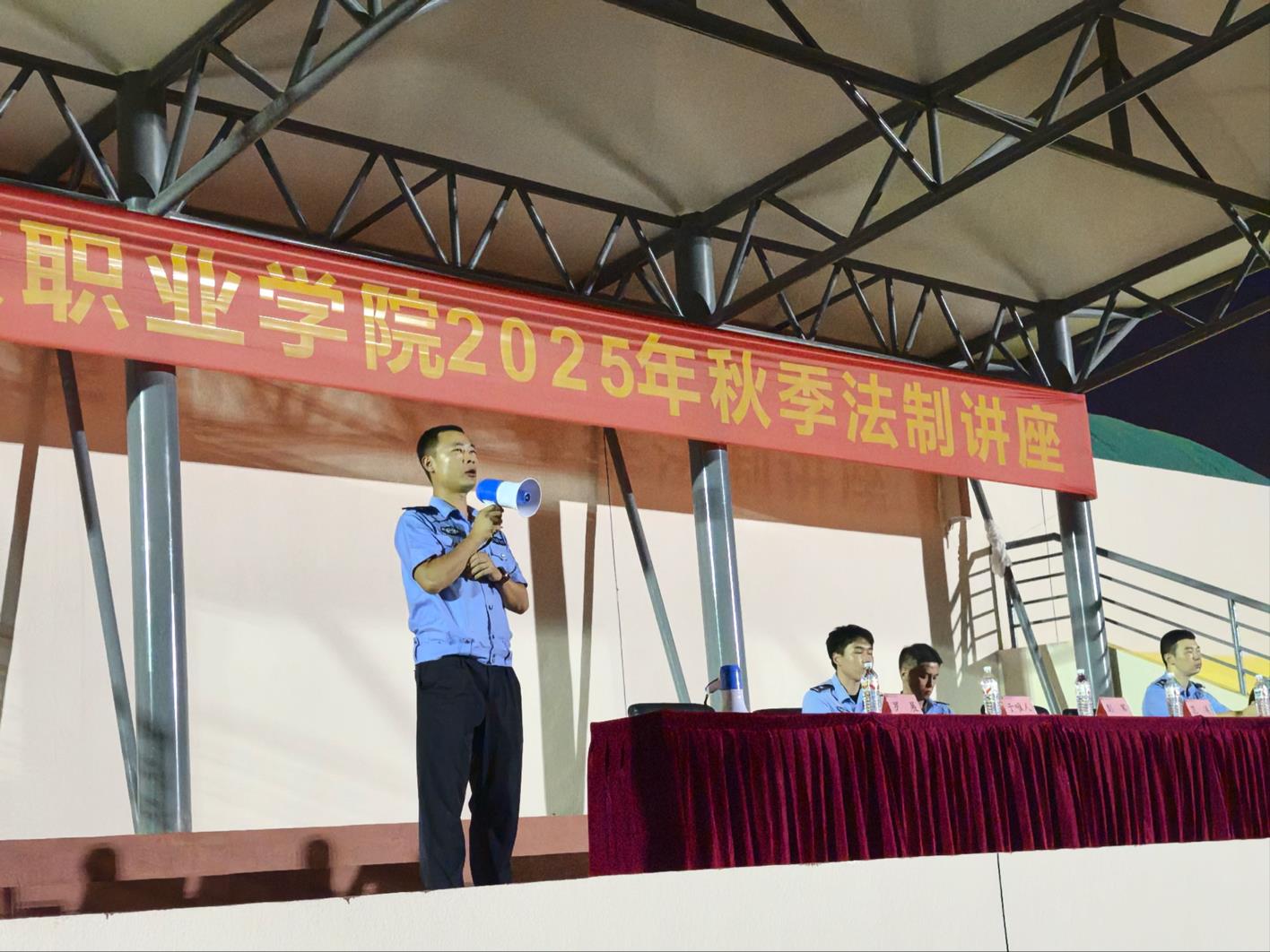 图片4.png 图片4.png